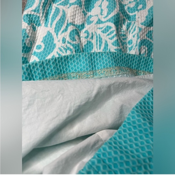 Lilly Pulitzer - Pearl Cut-Out Halter Shift Dress - Size 2 - Picture 9 of 11